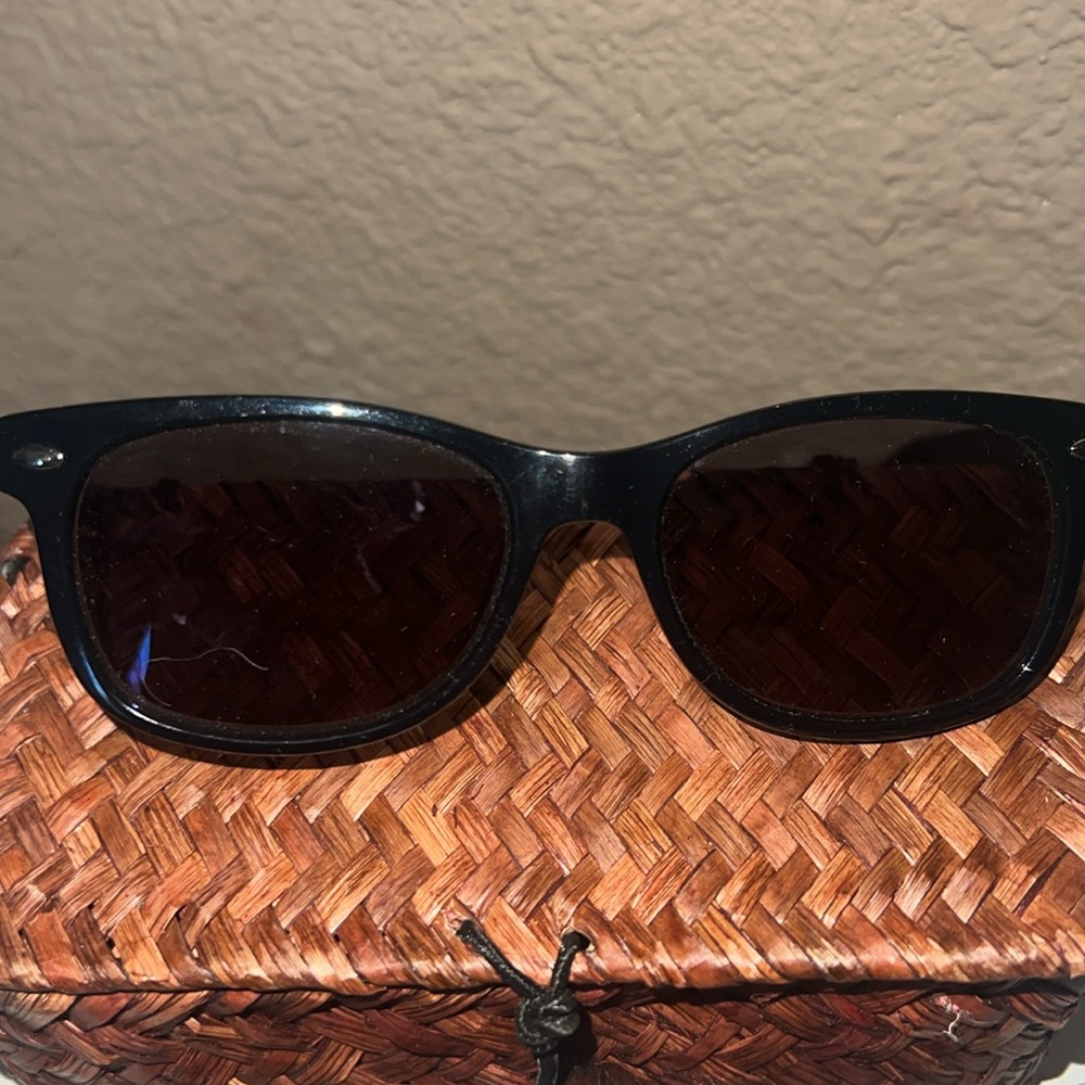 Kids Ray-Ban Classic Black Sunglasses (see description) - Picture 5 of 5